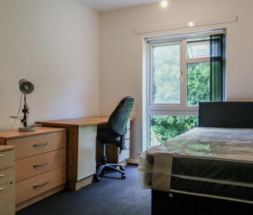5 bedroom terraced house to rent - Photo 5