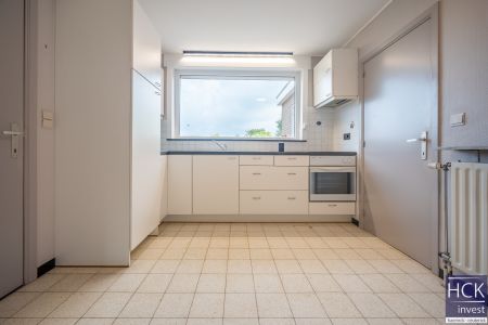 ZULTE - Vernieuwde en energiezuinige woning op rustige ligging!! - Photo 5