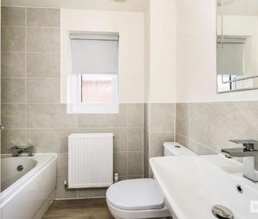 4 bedroom property to rent - Photo 5