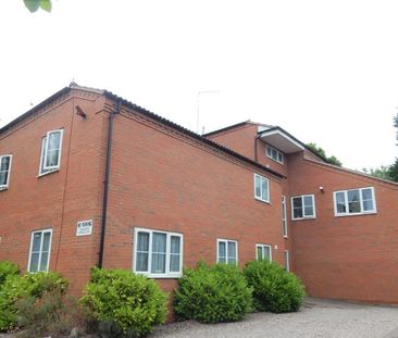 Winforton Close, Redditch - Photo 1