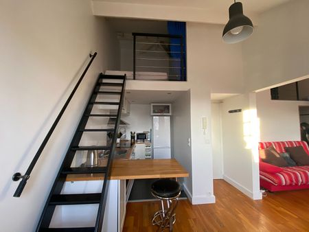 Location Appartement 1 pièce 31m² - Photo 4