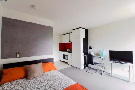 Standard Studio - Photo 3