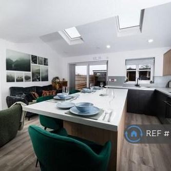 1 bedroom in a house share to rent - Photo 1