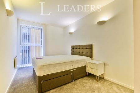 2 bedroom apartment to rent Skyline Central 2, 49 Goulden Street, Manchester, M4 - Photo 4