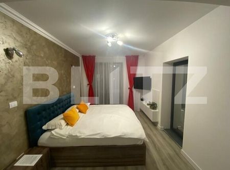 Apartament cu 3 camere, 102 mp, parcare privată, Calea București - Photo 2