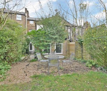 Lyncroft Gardens - Photo 2