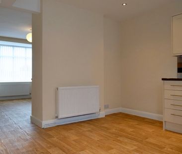 2 Bed Terraced House, Brown Street, M6 - Photo 6