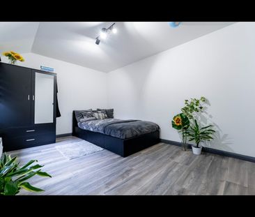 Room in a Shared House, Cranmore Road, BR1 - Photo 5