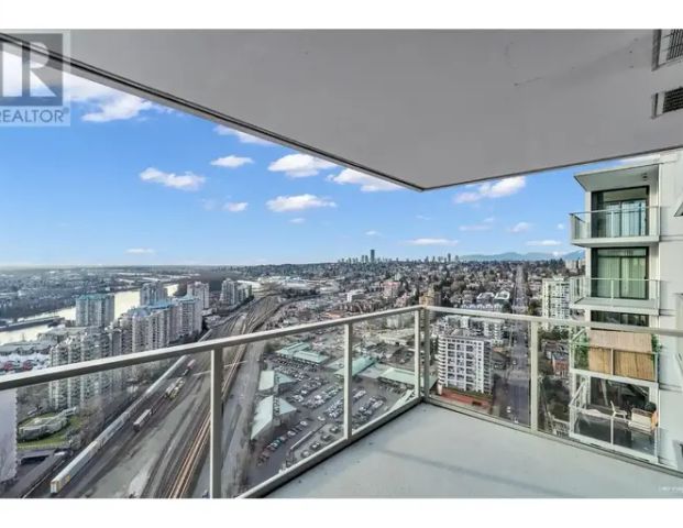 805 900 CARNARVON STREET | 805 900 CARNARVON STREET, New Westminster - Photo 1