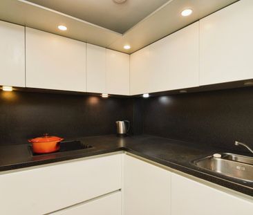 2 Bed Flat, Steward House, E3 - Photo 3