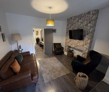 3 bedroom flat to rent - Photo 6