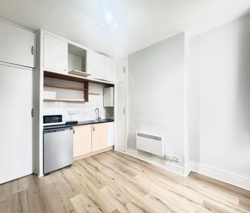 1 Bedroom Bedsit, Upper Tooting Road, London - Photo 4