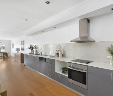 Sophisticated coastal living with sweeping Manly views - Photo 5