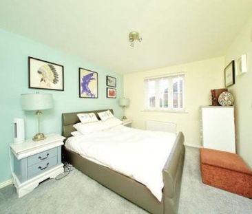 Chichester 2 bedroom flat to rent - Photo 3