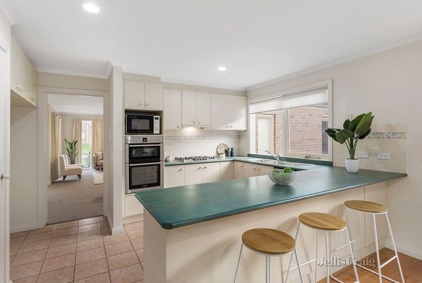 1 Kimberley Way, Bulleen - Photo 1