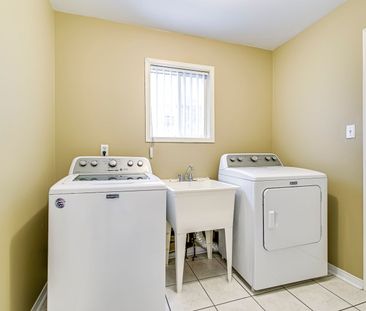 For Lease - 3857 Ridgepoint Way, Mississauga, Ontario - Photo 6