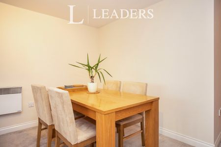 2 bedroom apartment to rent Birch Meadow Close, Warwick, CV34 - Photo 4