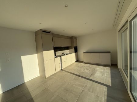 2190 - n°32 - 3.5 room penthouse apartment on the 3rd floor - Foto 4