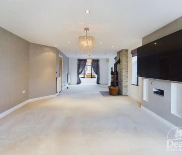 5 bedroom detached house to rent - Photo 3
