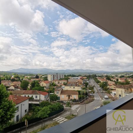 Location Appartement 2 pièces 42m² GARDANNE 13120 - Photo 3