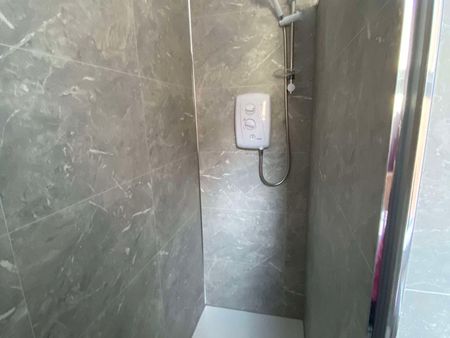 De Grey Street Bedroom 5 - Photo 2