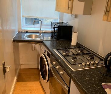 Studio Flat, Mews Friern Barnet Road, N11 - Photo 1
