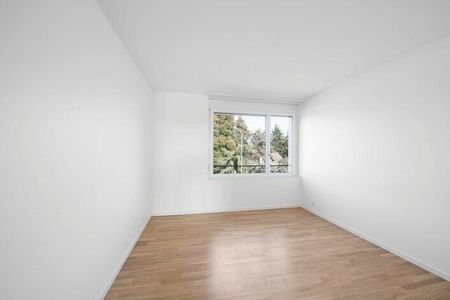 Superb bright 3.5 room apartment - Photo 2