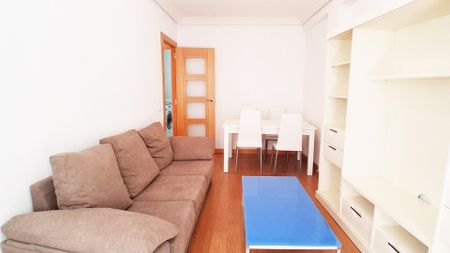 Piso de alquiler en San Esteban - San Cristóbal - Photo 2