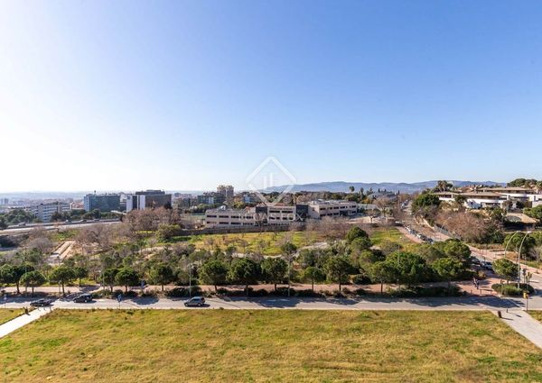 Esplugues de LLobregat, Catalonia 08950