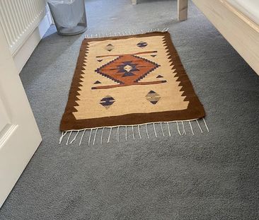 Room in a Shared Flat, Garlinge Road, NW2 - Photo 4