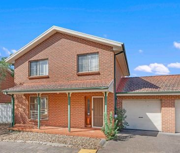 3 Bedroom Townhouse in Prime Location!! - Photo 5