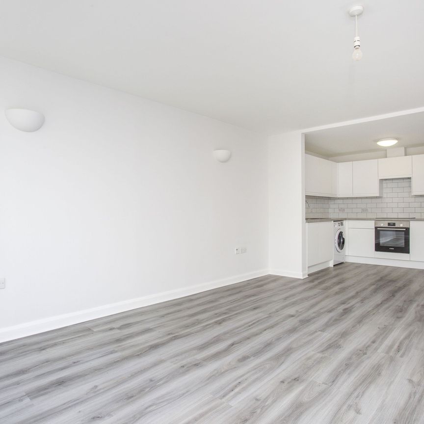 The Origin Apartments, 3 Summer Place, Bracknell, RG42 - Photo 1