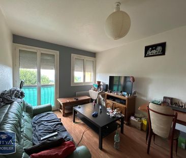 Location Appartement 2 pièces 45m² ST DIDIER EN VELAY 43140 - Photo 6