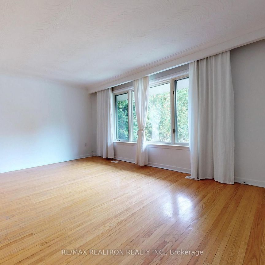 For Lease - 52 Wynn Road, Toronto, Ontario - Photo 1