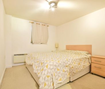 2 bedroom apartment to rent Naples Street, Manchester, Greater Manc... - Photo 3