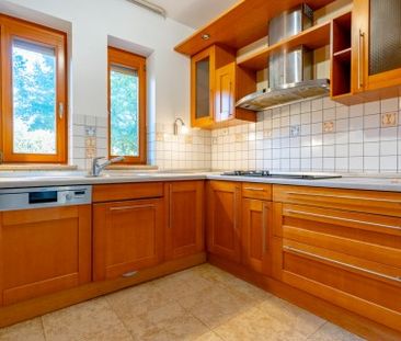 Kont vezér utca - Fotó 3