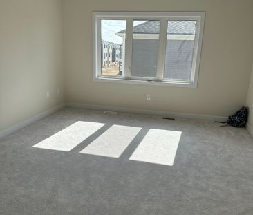 For Lease - 16 Lilac Circle, Haldimand, Ontario - Photo 5