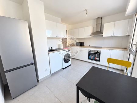 Location Appartement 1 pièce 10m² MARSEILLE 9ème - Photo 4