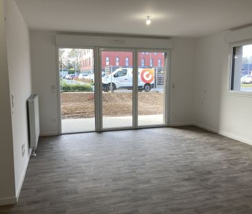 Location Appartement 2 pièces 52m² EPRON 14610 - Photo 2
