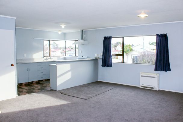 COSY FAMILY HOME - Photo 1