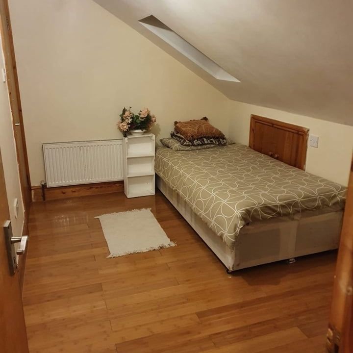 Studio Flat, Colville Road, E11 - Photo 1