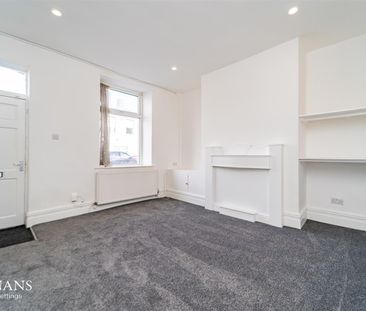 Whalley Road, Clayton Le Moors, Accrington - Photo 5