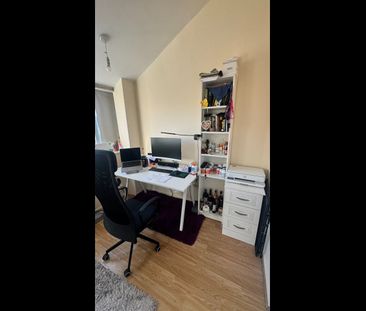 Room in a Shared Flat, Abbots Park, SW2 - Photo 5