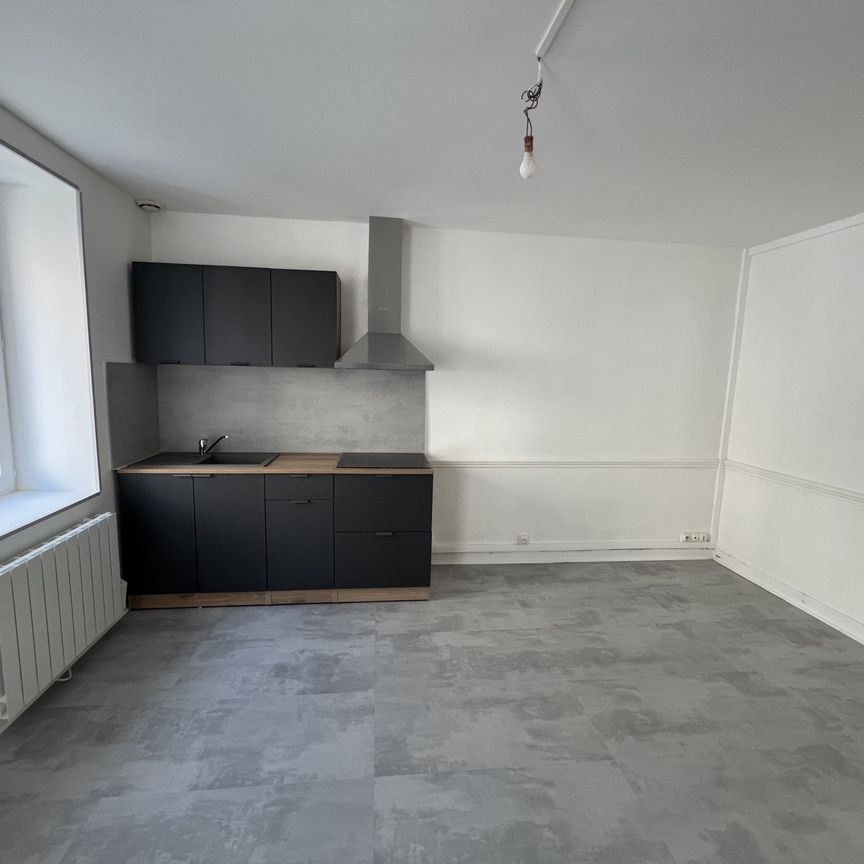 Appartement RUE JEAN DE LA FONTAINE - Photo 1