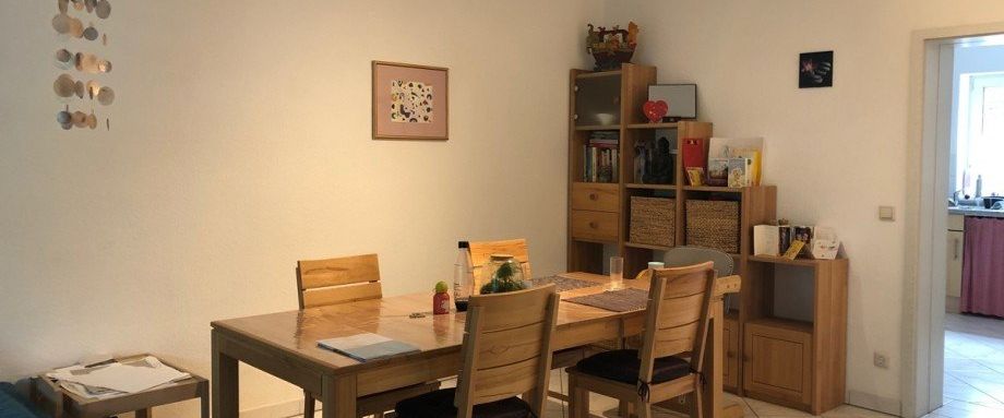 BONN, helle, großzüge 3 Zimmer-Wohnung, 105 m² Wfl., Küche, Diele, Bad-WC, GWC, Dachterrasse, Keller - Photo 1