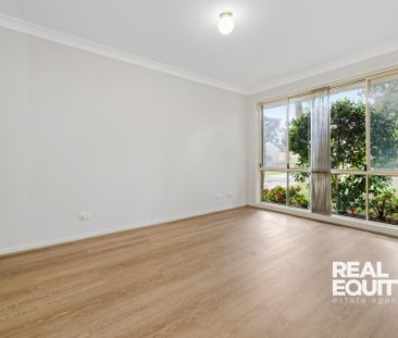 9 Merrang Court, Wattle Grove NSW 2173 - House For Rent | Domain - Photo 1