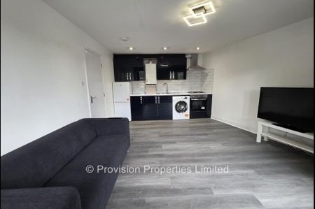 2 Bedroom Rent Woodhouse - Photo 4