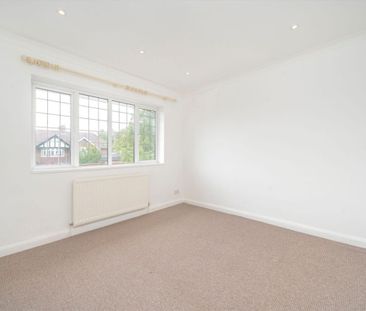 Ullswater Crescent, SW15, London - Photo 6