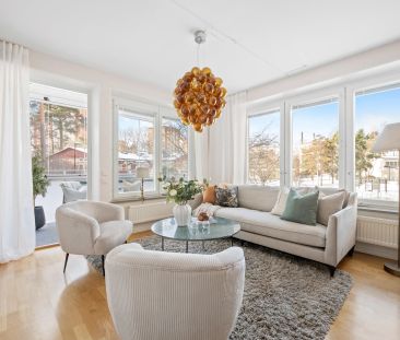 Piongränd, Hässelby - Foto 1