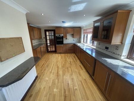 Carharrack, Redruth, TR16 - Photo 2